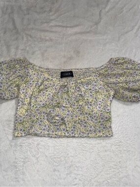 ditsy floral puff sleeve crop top by Cider